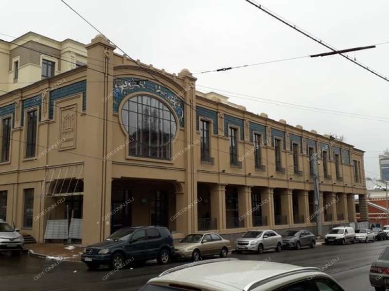 помещение под торговую площадь на Большой Покровской улице