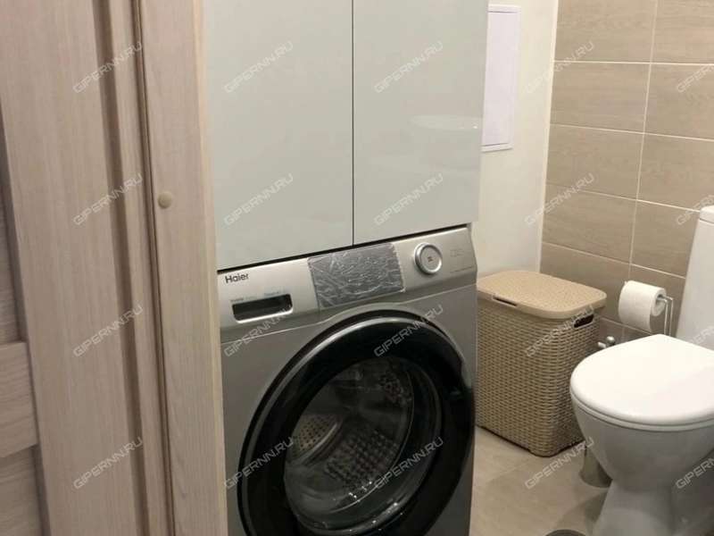 однокомнатная квартира на Бурнаковской улице дом 55