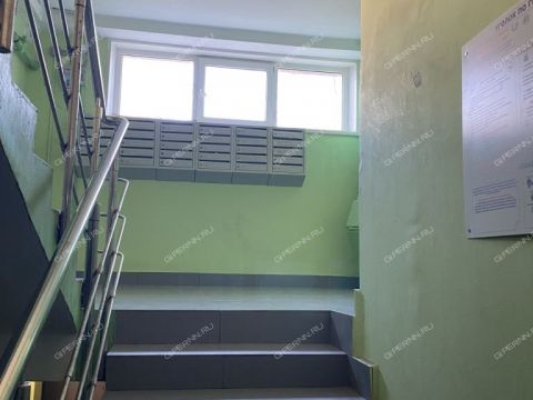 3-komnatnaya-ul-bogdanovicha-d-7 фото