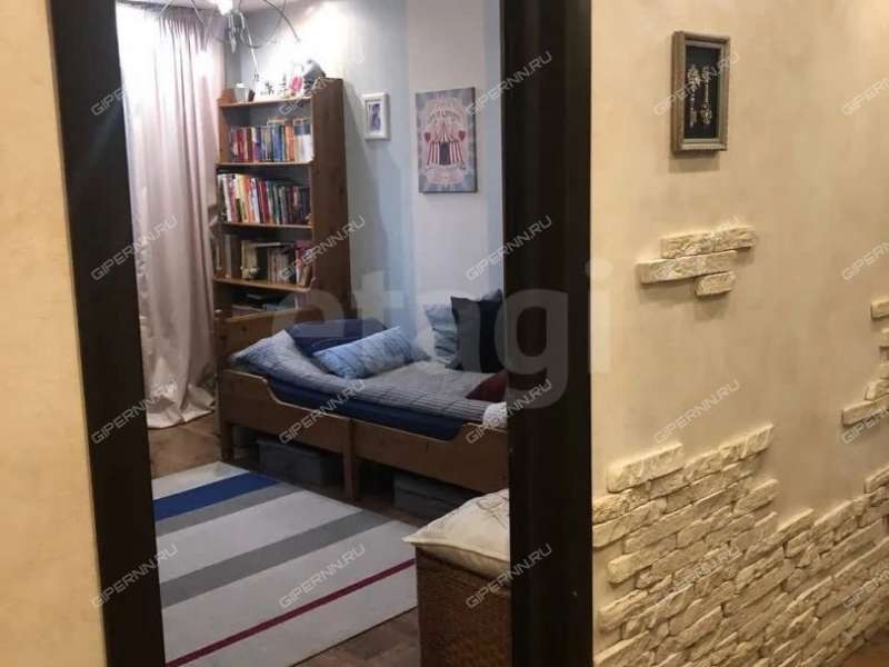 трёхкомнатная квартира на Перекопской улице дом 10