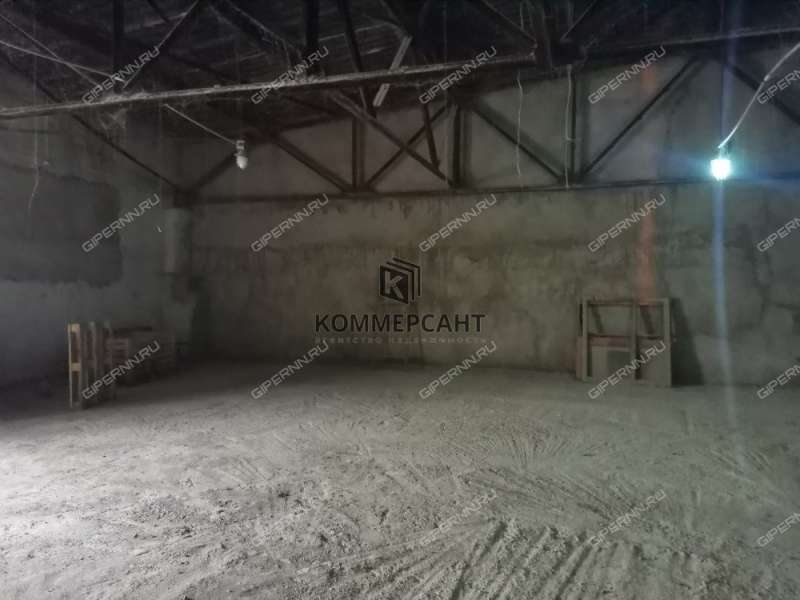 помещение под склад на Памирской улице
