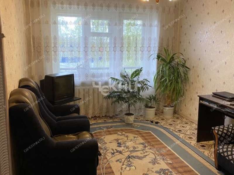 трёхкомнатная квартира на улице Рослякова дом 34 город Бор