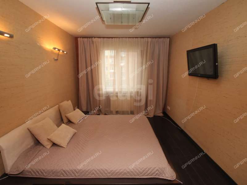 трёхкомнатная квартира на улице Верхнепечёрская дом 7 к2