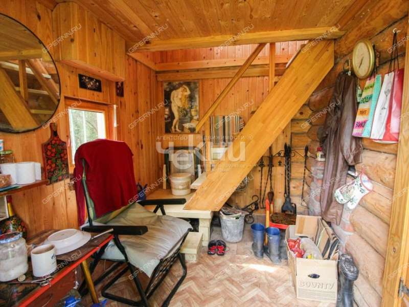 земельный участок 5,5 сотки деревня Крутец