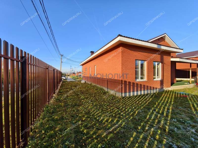 дом на улице Садовая деревня Малая Ельня