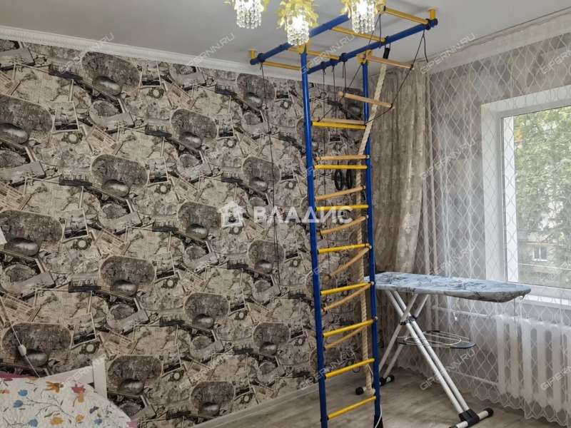 трёхкомнатная квартира на Молодёжном проспекте дом 38 к1