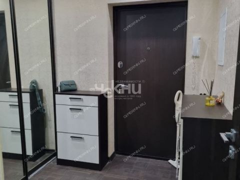 1-komnatnaya-ul-geroev-kosmosa-d-6 фото