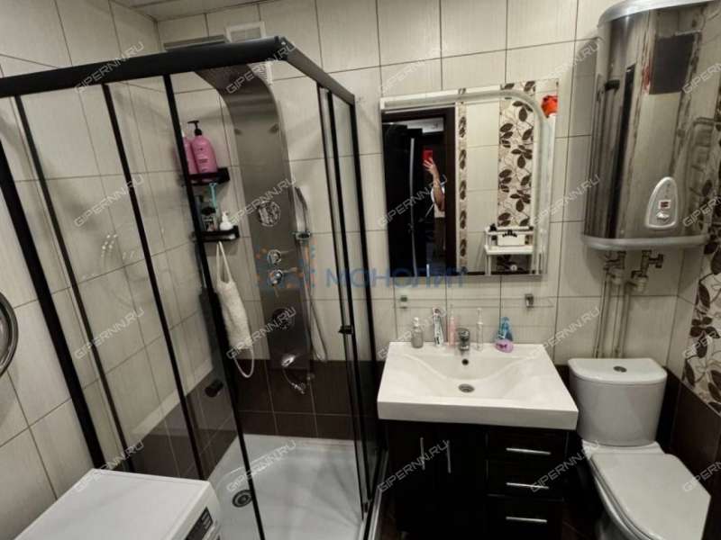 двухкомнатная квартира на улице Бурденко дом 33 к1