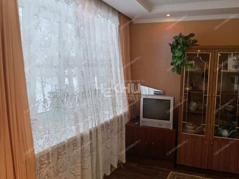 однокомнатная квартира на улице Ветеранов дом 12 село Зиняки