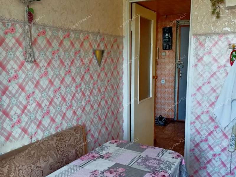 трёхкомнатная квартира на Львовской улице дом 33