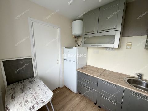 3-komnatnaya-ul-lunacharskogo-d-10-16 фото