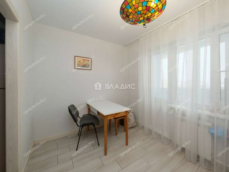 двухкомнатная квартира на проспекте Ильича дом 38