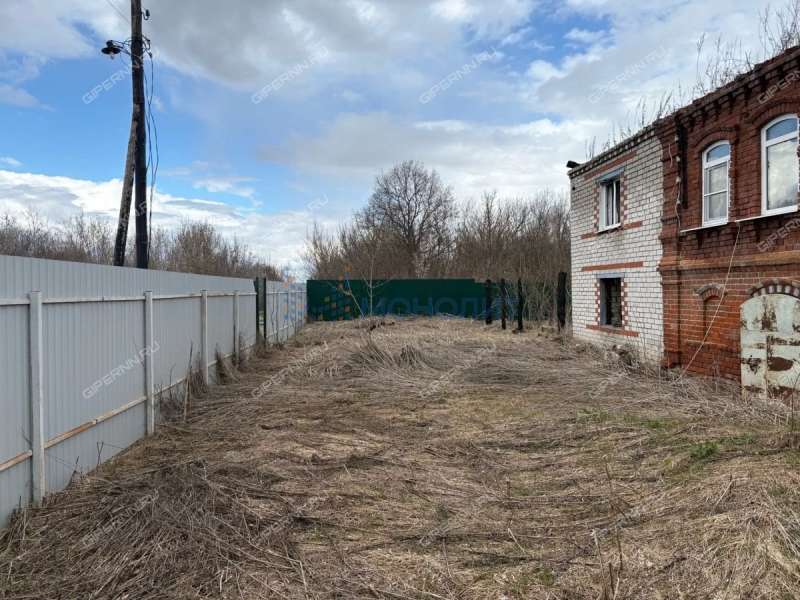 дом на Нижней улице село Тубанаевка