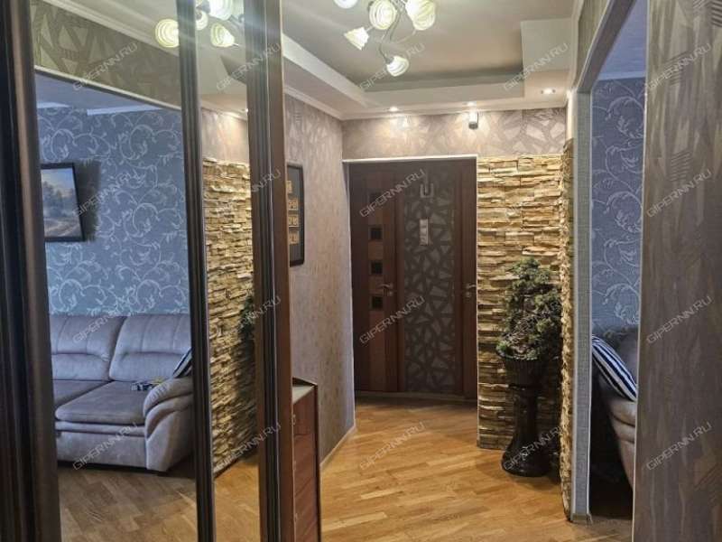 трёхкомнатная квартира на улице Пономарёва дом 7 город Заволжье