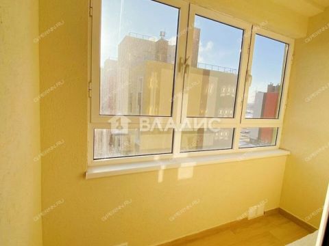 1-komnatnaya-prosp-geroev-donbassa-d-9 фото