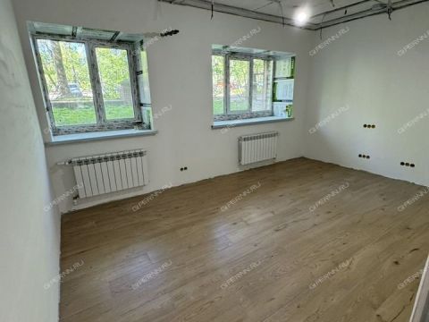 ul-zayarskaya-d-18 фото