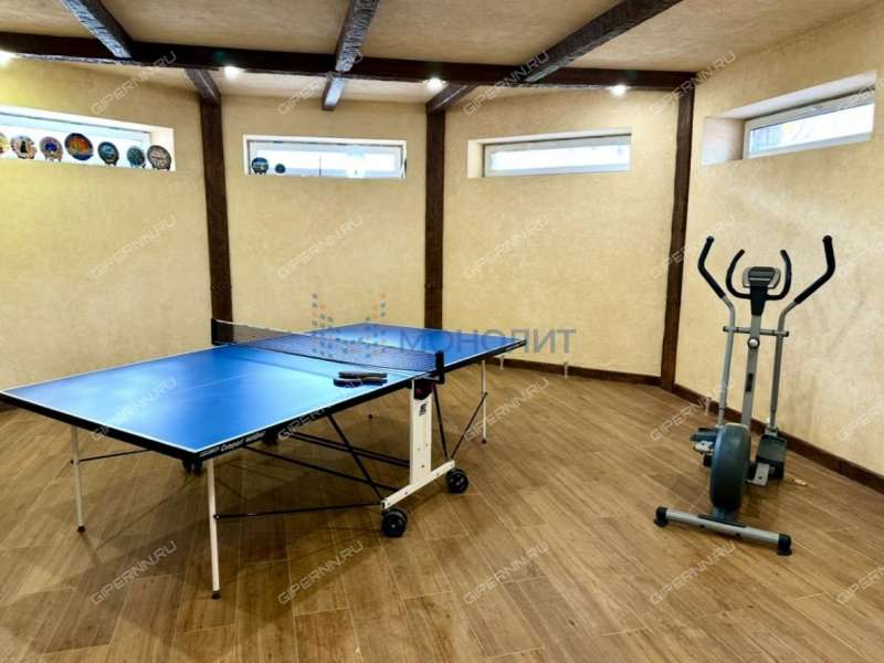 дом в слободе Верхнепечёрская