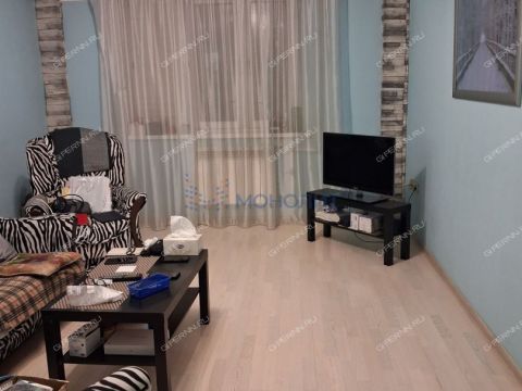 2-komnatnaya-ul-michurina-d-1 фото