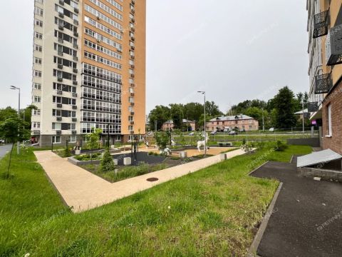 3-komnatnaya-ul-vladimira-luzyanina-d-2 фото