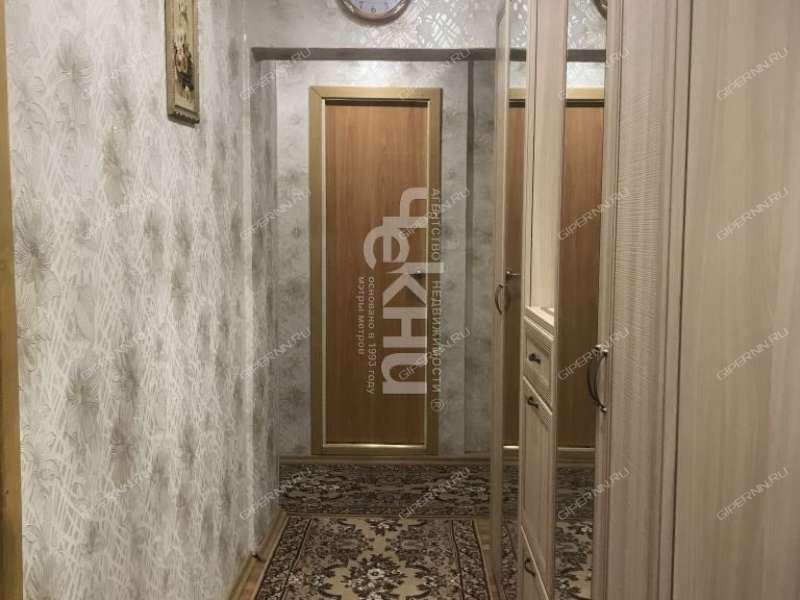 трёхкомнатная квартира на улице Верхнепечёрская дом 4 к1