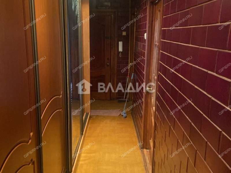 трёхкомнатная квартира на Совнаркомовской улице дом 34