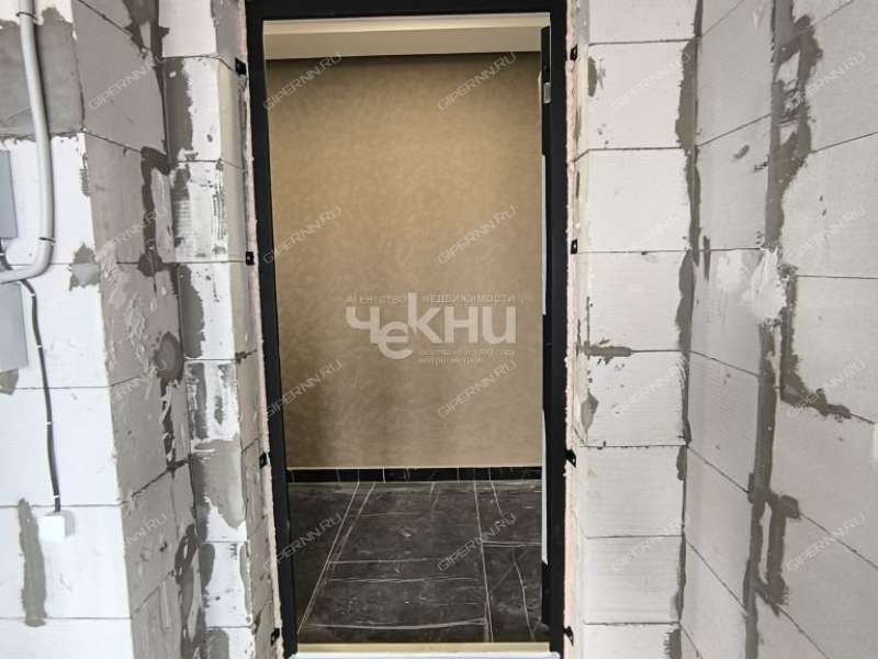 трёхкомнатная квартира в новостройке на Барминской улице