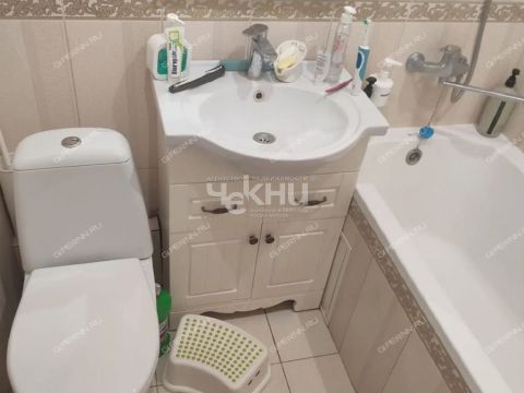 taunhaus-per-tretiy-tihiy-d-1 фото