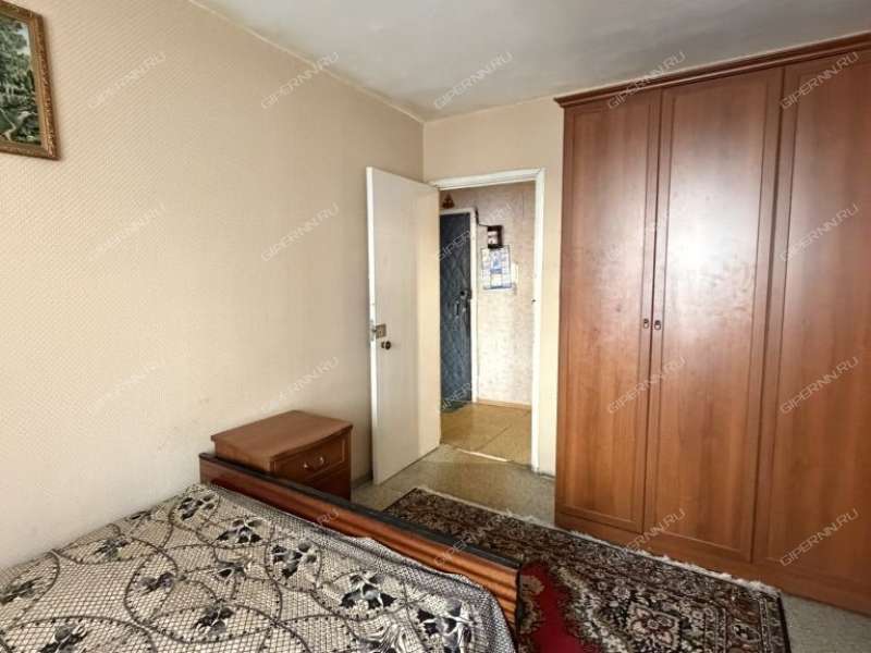 трёхкомнатная квартира на улице Политбойцов дом 2А