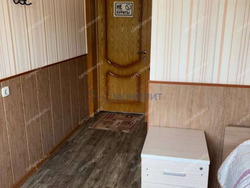 имущественный комплекс под офис, недвижимость под автобизнес на Магистральной улице село Запрудное