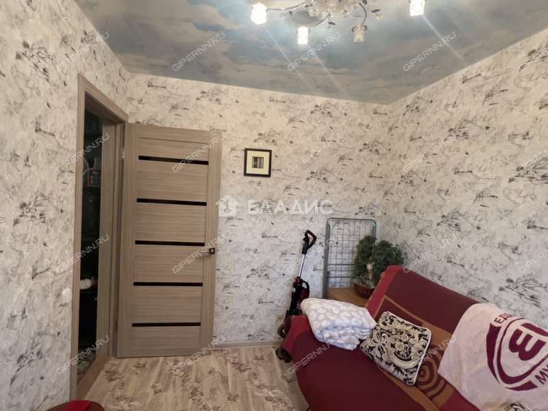 трёхкомнатная квартира на улице Шаляпина дом 20