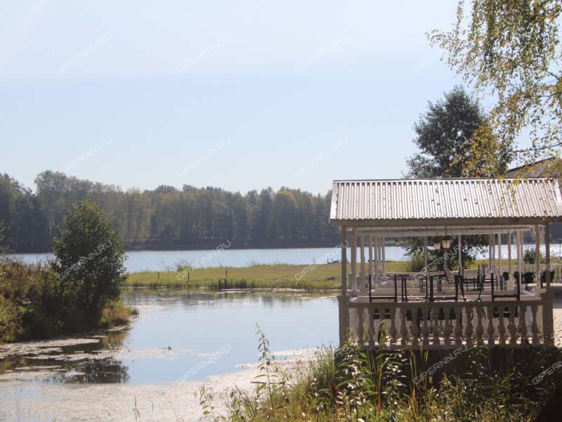 имущественный комплекс под недвижимость для отдыха, развлечений на  деревня Хмелевка