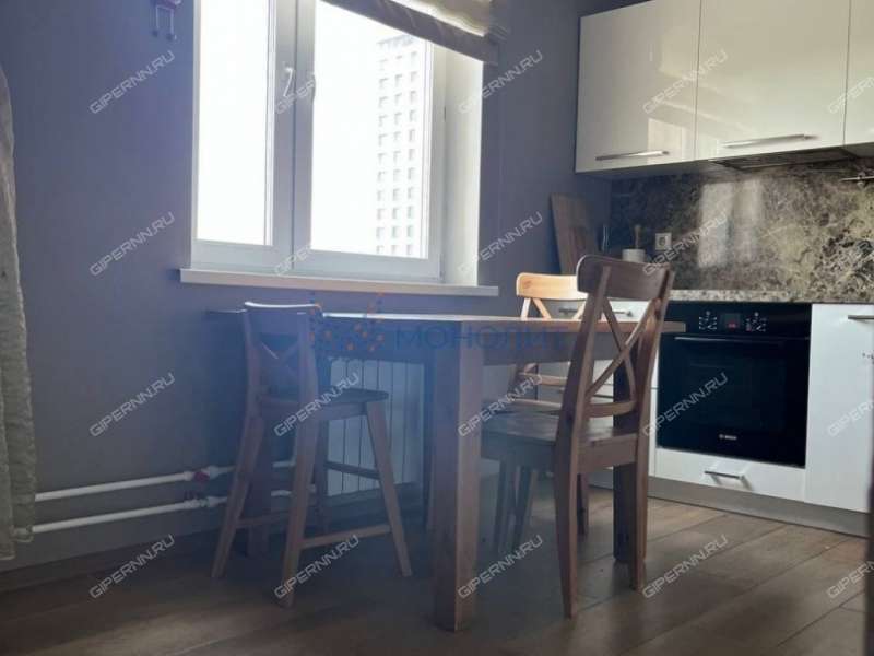 трёхкомнатная квартира на улице Родионова дом 27