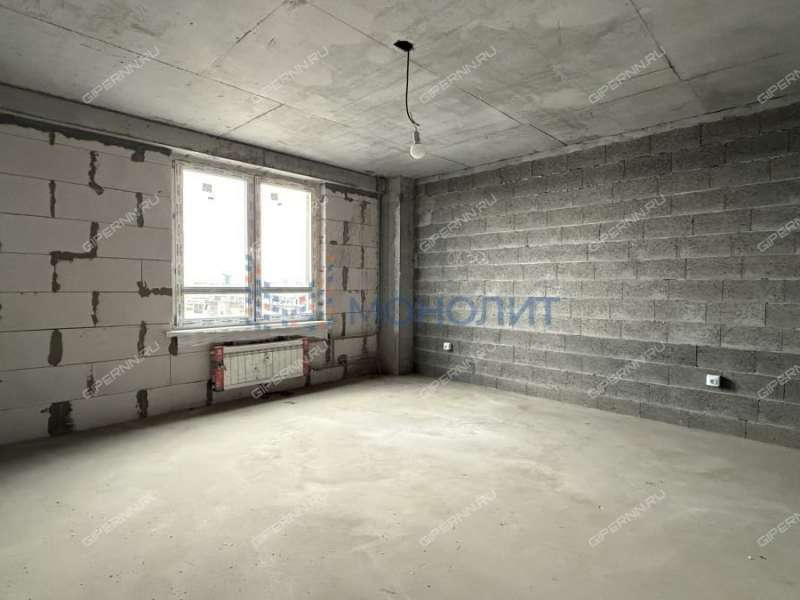 четырёхкомнатная квартира на Полтавской улице дом 15