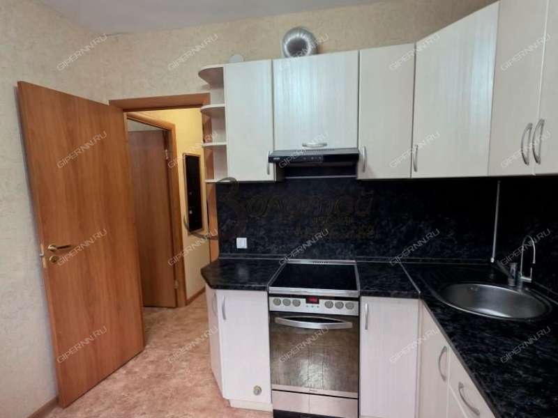 однокомнатная квартира на улице Движенцев дом 34