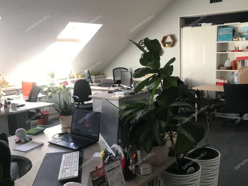 помещение под офис на Варварской улице