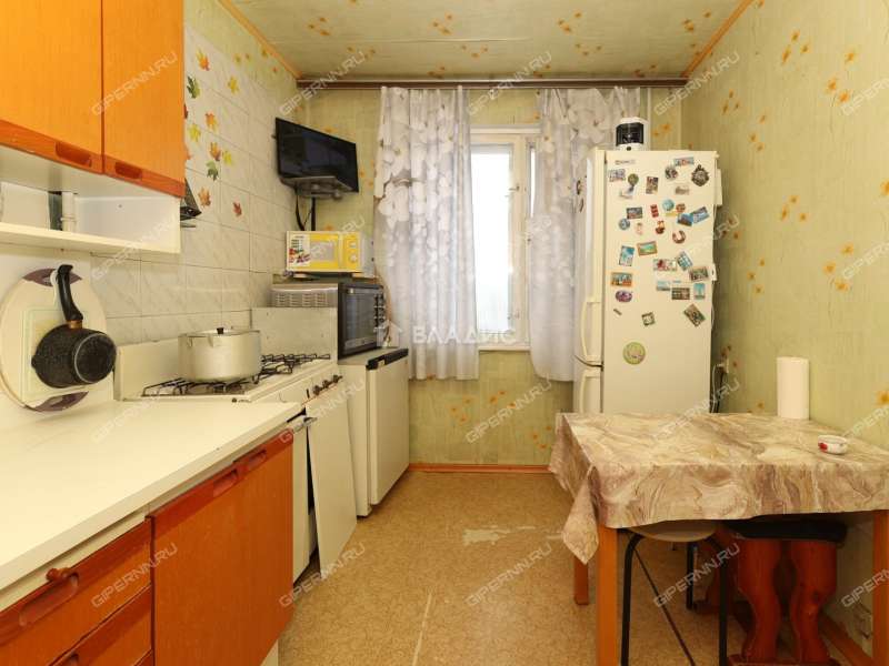 трёхкомнатная квартира на улице Генерала Зимина дом 35