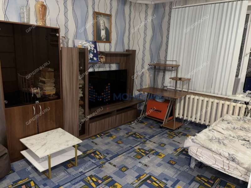 трёхкомнатная квартира на проспекте Гагарина дом 60 к11