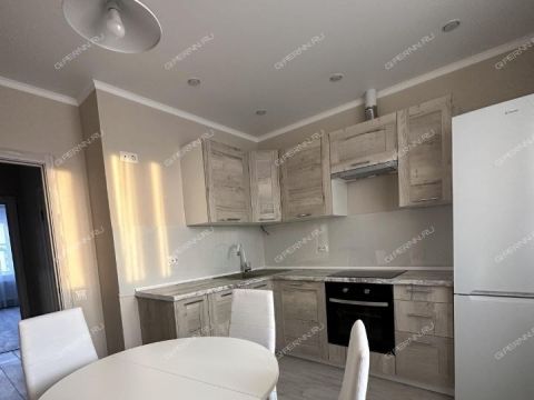 1-komnatnaya-b-r-60-letiya-oktyabrya-d-5a фото