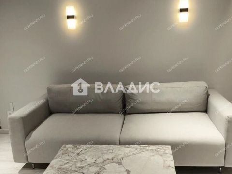 1-komnatnaya-ul-rodionova-d-178 фото