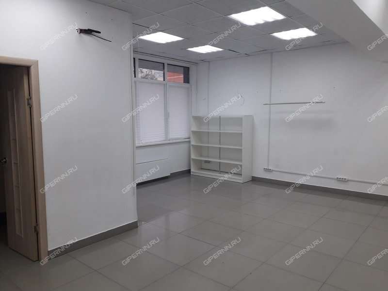 помещение под торговую площадь на улице Невзоровых