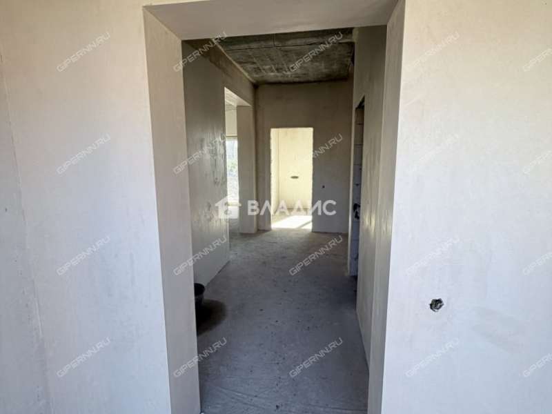 дом на  деревня Ройка