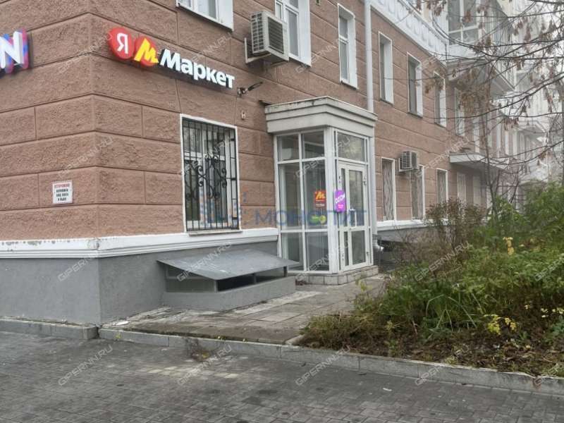 помещение под помещение свободного назначения на улице Минина