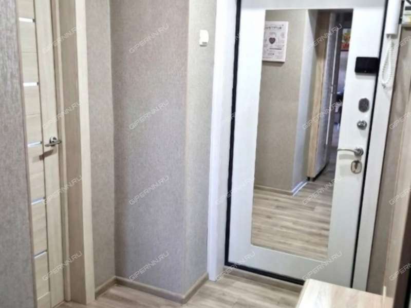 трёхкомнатная квартира на Южном шоссе дом 39