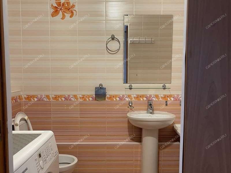 однокомнатная квартира на Волжской набережной дом 25