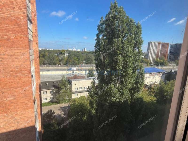 трёхкомнатная квартира на улице Островского дом 5