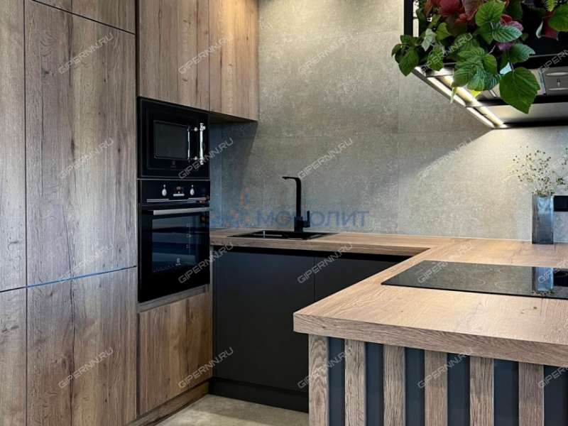 трёхкомнатная квартира на Лысогорской улице дом 89 к3