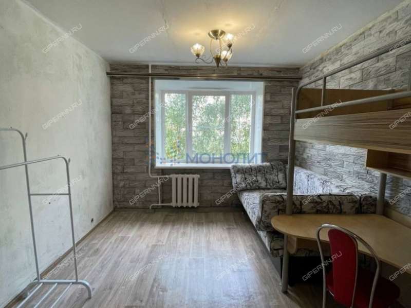 комната в доме 108 на Берёзовской улице