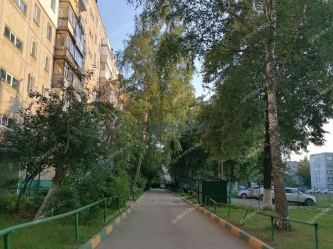 2-komnatnaya-ul-geroya-shnitnikova-d-8 фото