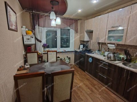 3-komnatnaya-ul-zayceva-d-22 фото