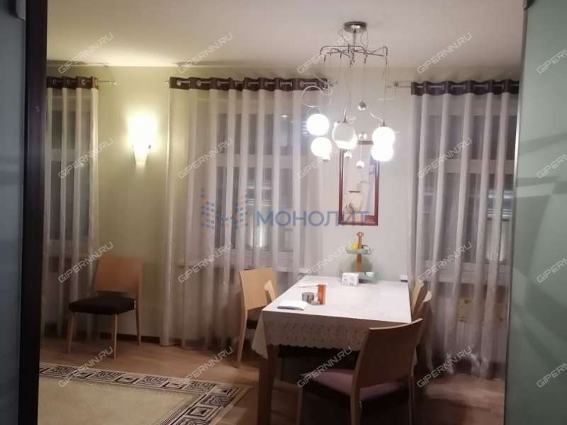 четырёхкомнатная квартира на улице Нестерова дом 10